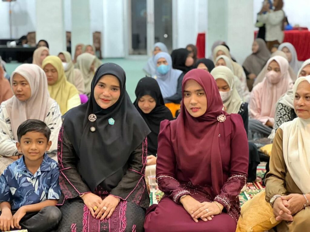 Ketua TP- PKK Aceh Timur Buka Acara Berdamai dengan Luka Batin