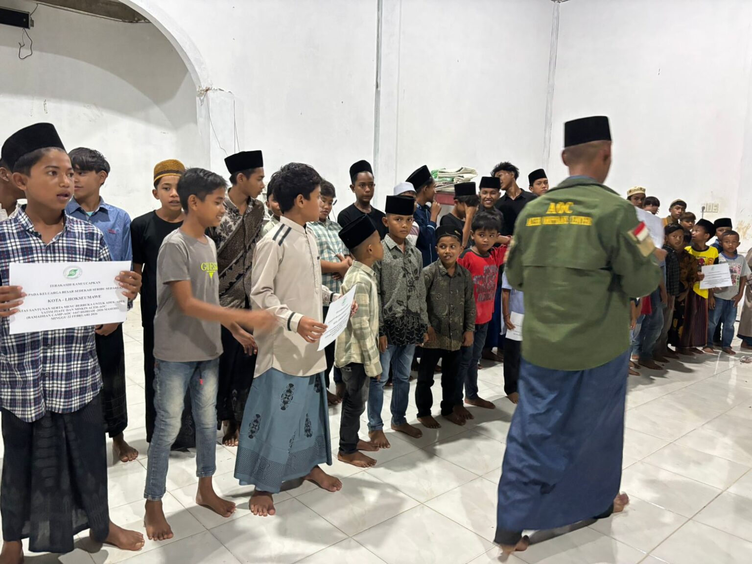 Komunitas S3 Lhokseumawe Gelar Santunan dan Buka Puasa Bersama Anak Yatim di Camp AOC Panton Labu